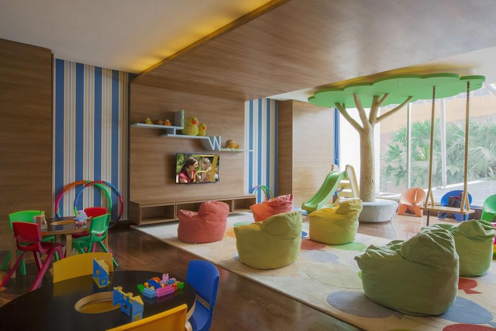 Ascott Waterplace Σουραμπάγια Εξωτερικό φωτογραφία