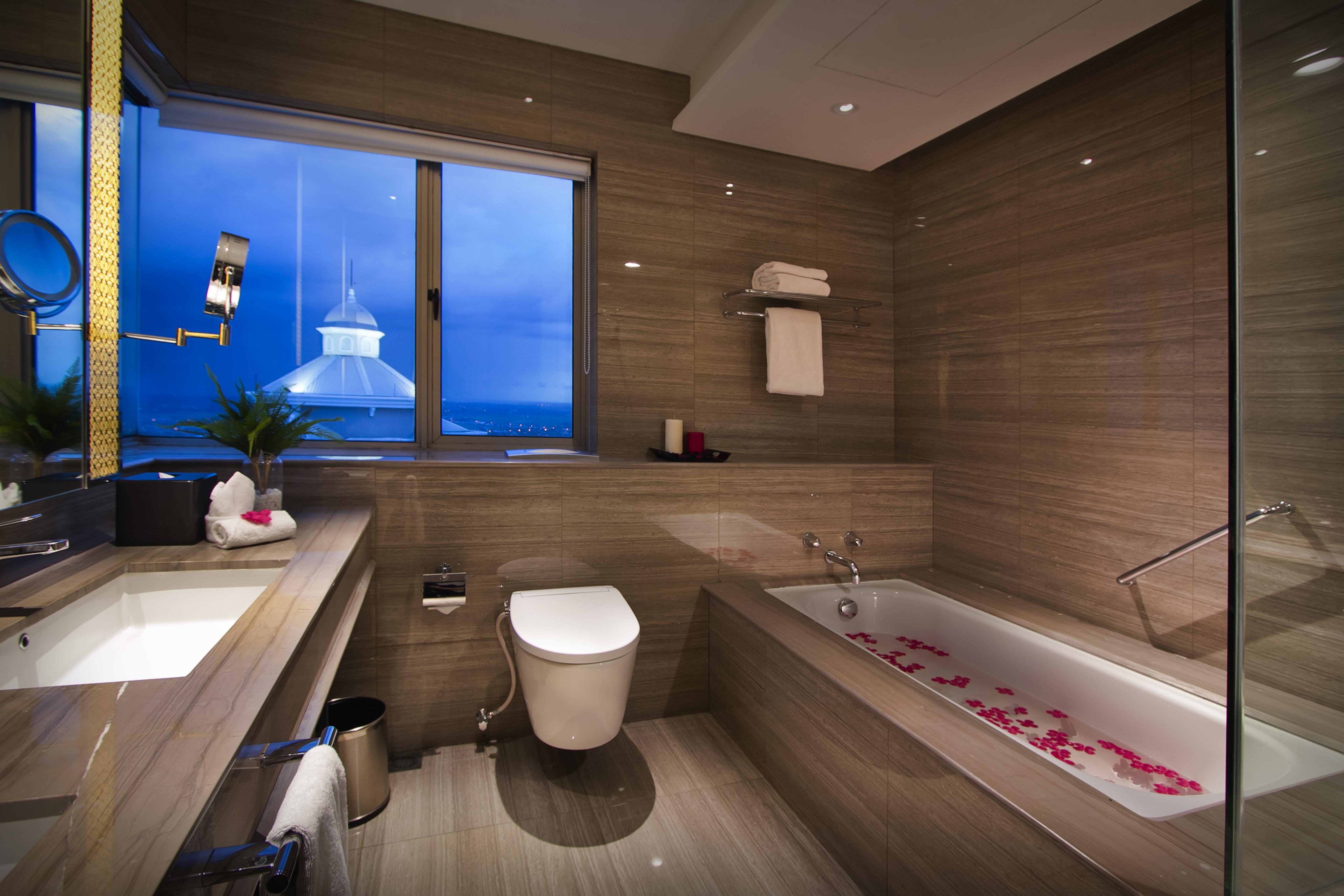 Ascott Waterplace Σουραμπάγια Εξωτερικό φωτογραφία