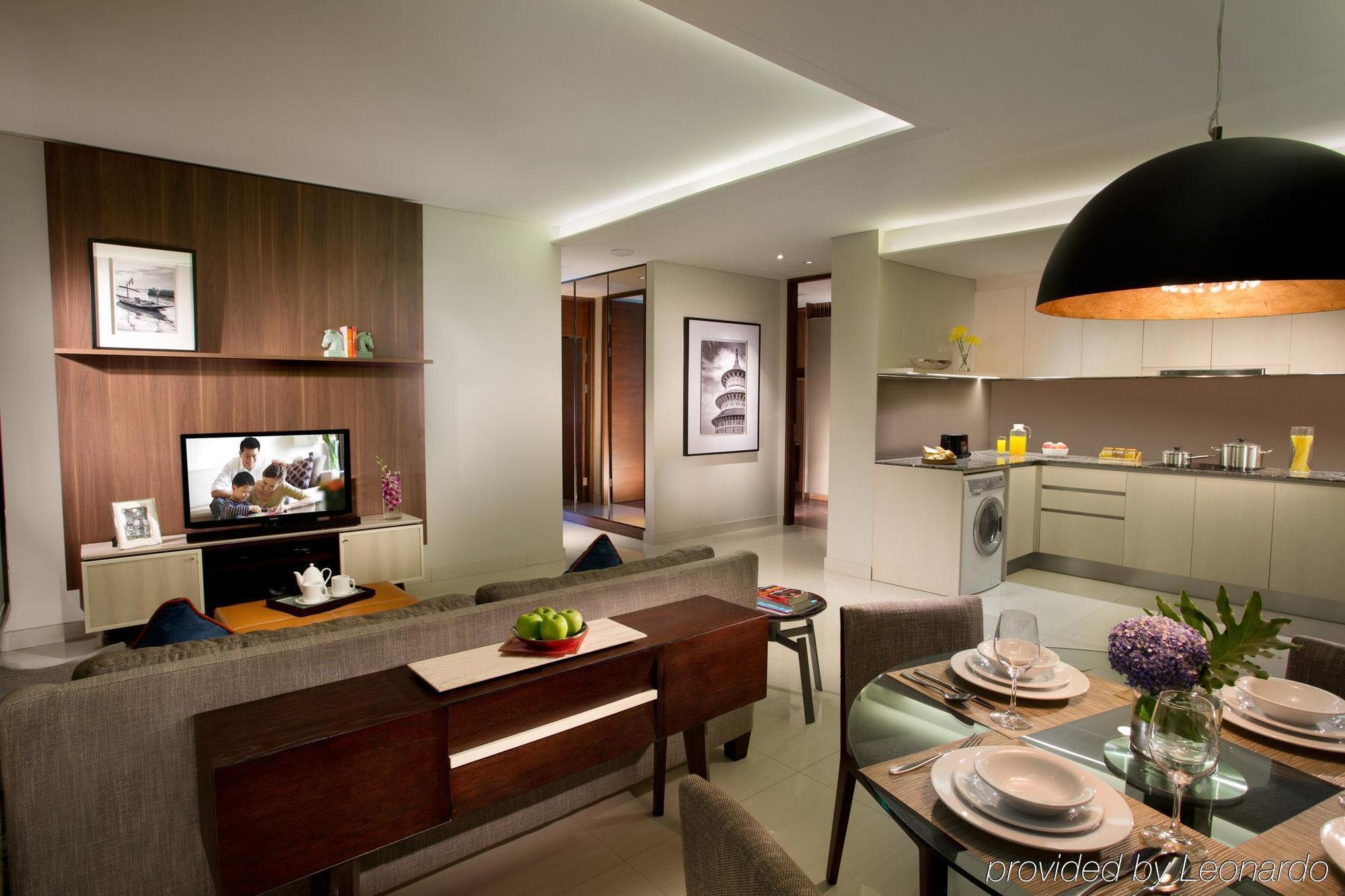 Ascott Waterplace Σουραμπάγια Εξωτερικό φωτογραφία